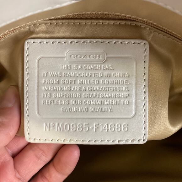 COACH F14686 WHITE AND YELLOW PEBBLEED LEATHER HANDBAG - Picture 7 of 16